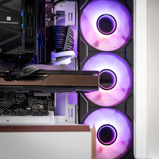 Gaming-PC CopperShadow, AMD Ryzen 5 7600, GeForce RTX 5060 Ti, 32GB DDR5-RAM - King Deal image number 6