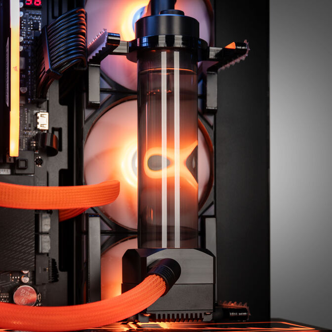 Gaming-PC Konfigurator Chainsaw, AMD Ryzen 9 9800X3D, NVIDIA GeForce RTX 5070Ti - Custom Wasserk&uuml;hlung image number 7