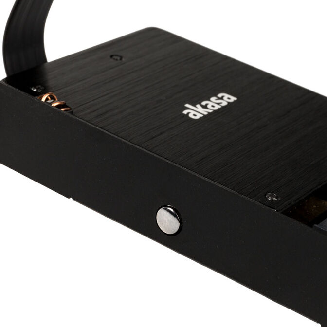 Akasa Dual M.2 PCI-E RGB LED Adapter Karte image number 3