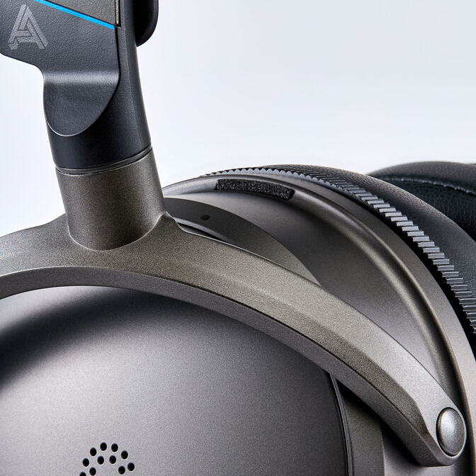 Audeze Maxwell 2 Wireless Gaming Headphones for PlayStation image number 2