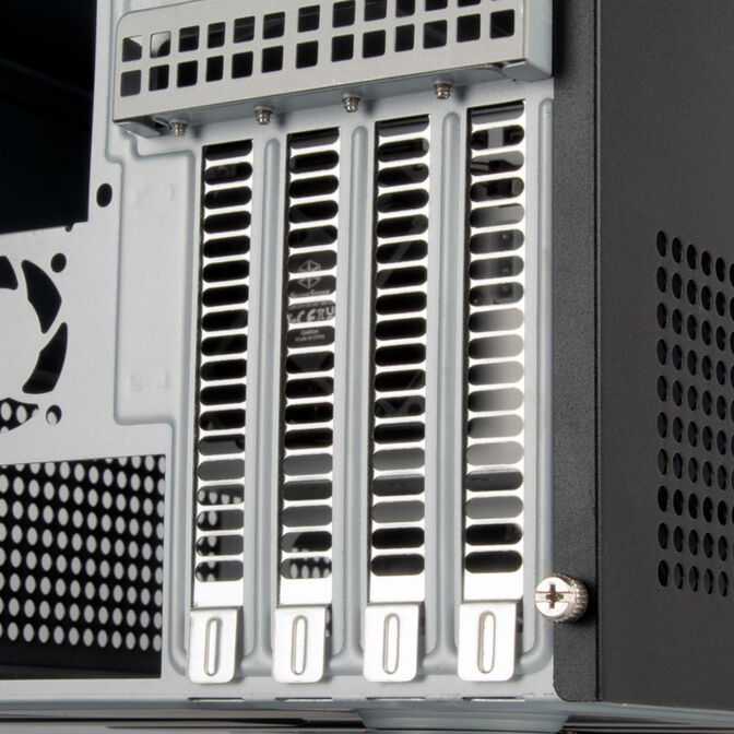 SilverStone SST-CS351B SAS-12G/SATA-6G NAS case with 5 drive bays image number 9