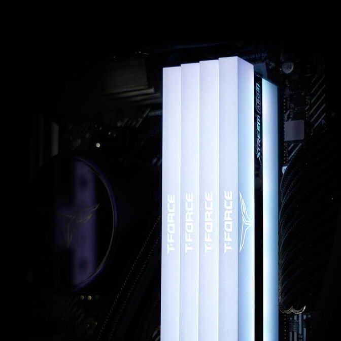 Team Group T-Force Xtreem ARGB, DDR4-3200, CL14 - 16 GB Dual Kit, white image number 7