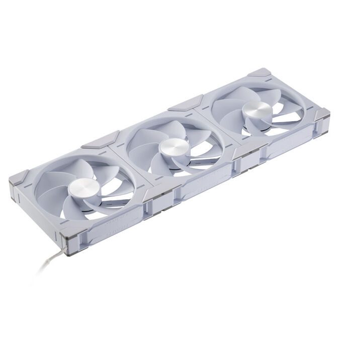Phanteks D30 PWM Reverse Airflow, D-RGB Fan, 3-pack - 140mm, white image number 1