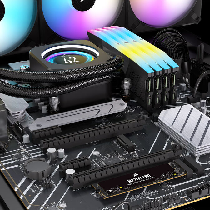 Corsair MP700 Pro NVMe SSD, PCIe 5.0 M.2 Typ 2280 - 4 TB image number 5