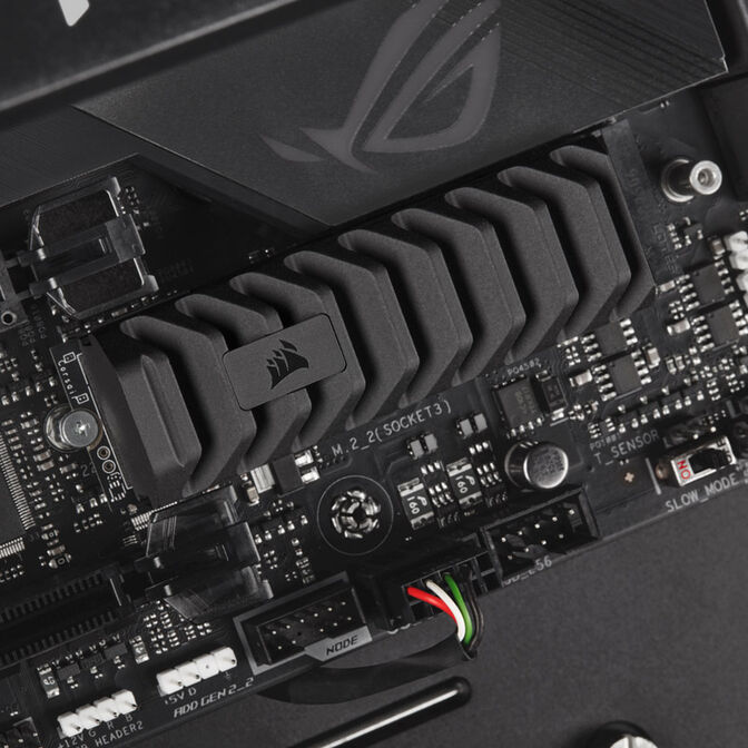 Corsair MP600 Pro XT NVMe SSD, PCIe 4.0 M.2 Type 2280 - 8 TB image number 5