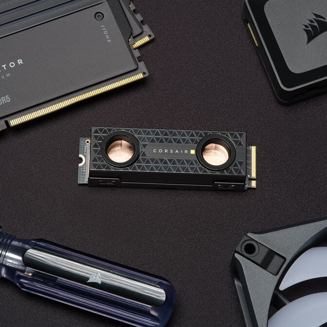 Corsair MP700 Pro Hydro X NVMe SSD, PCIe 5.0 M.2 Type 2280 - 2 TB image number 9