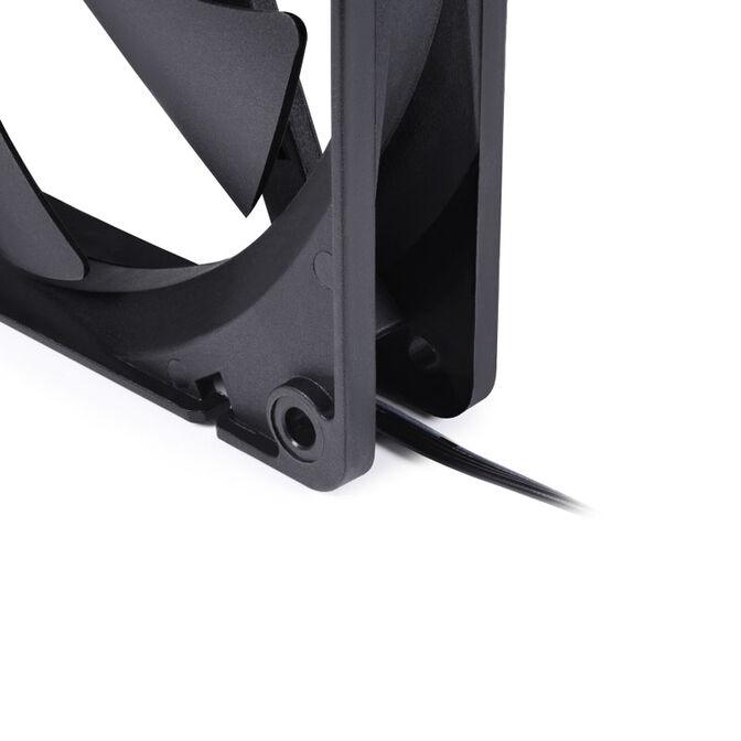 Alphacool Core PWM-L&uuml;fter 2.500 U/min - 140 mm - schwarz image number 2