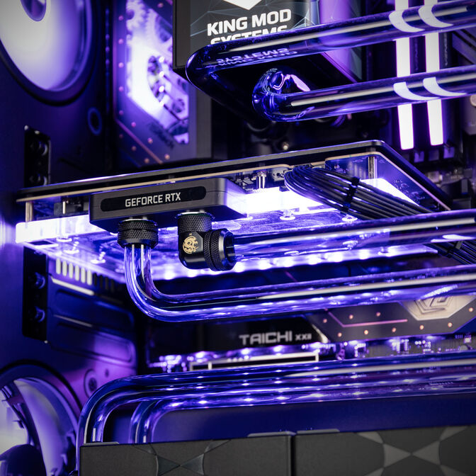 Gaming PC Shadow Oasis Elite, AMD Ryzen 7 9800X3D, NVIDIA GeForce RTX 5090 - Custom Wasserk&uuml;hlung image number 5