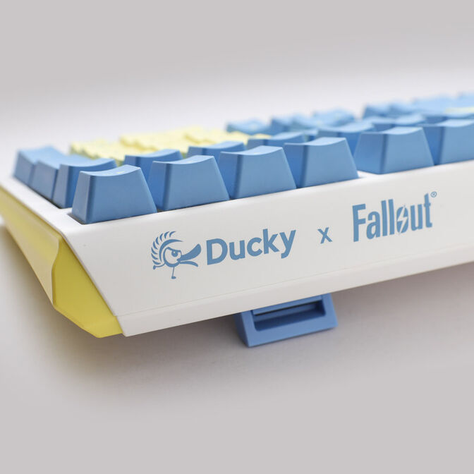 Ducky x Fallout Vault-Tec Limited Edition One 3 Gaming Tastatur - MX-Red (ANSI, US) image number 6
